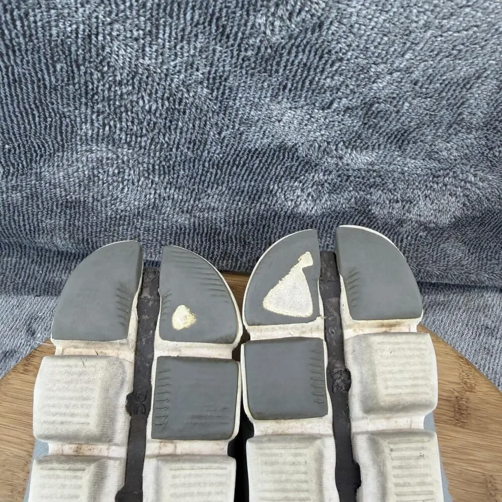 On Running cloudtec shoes